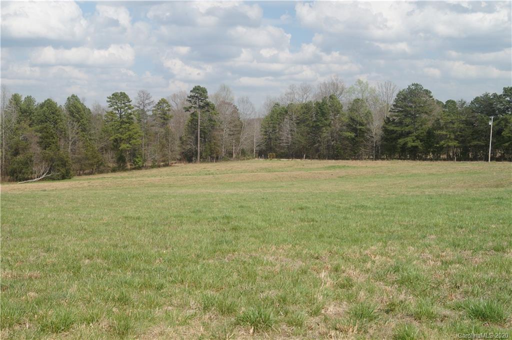 199 State Rd S-44-366, Unit 11&12 Union, SC 29379 - Photo 2 of 28