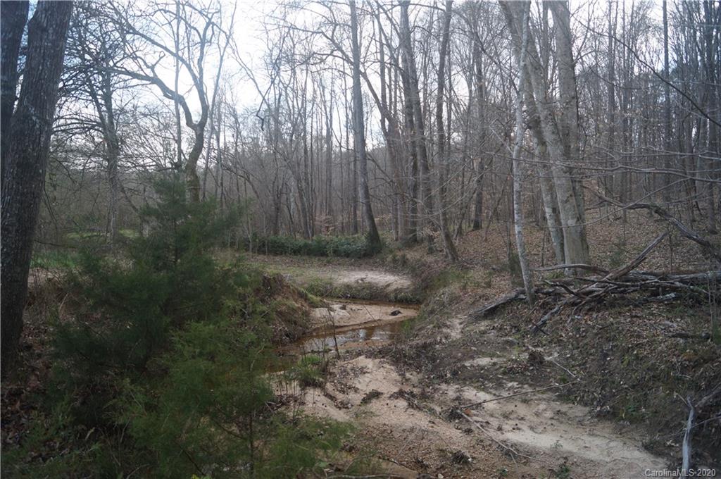 199 State Rd S-44-366, Unit 11&12 Union, SC 29379 - Photo 15 of 28