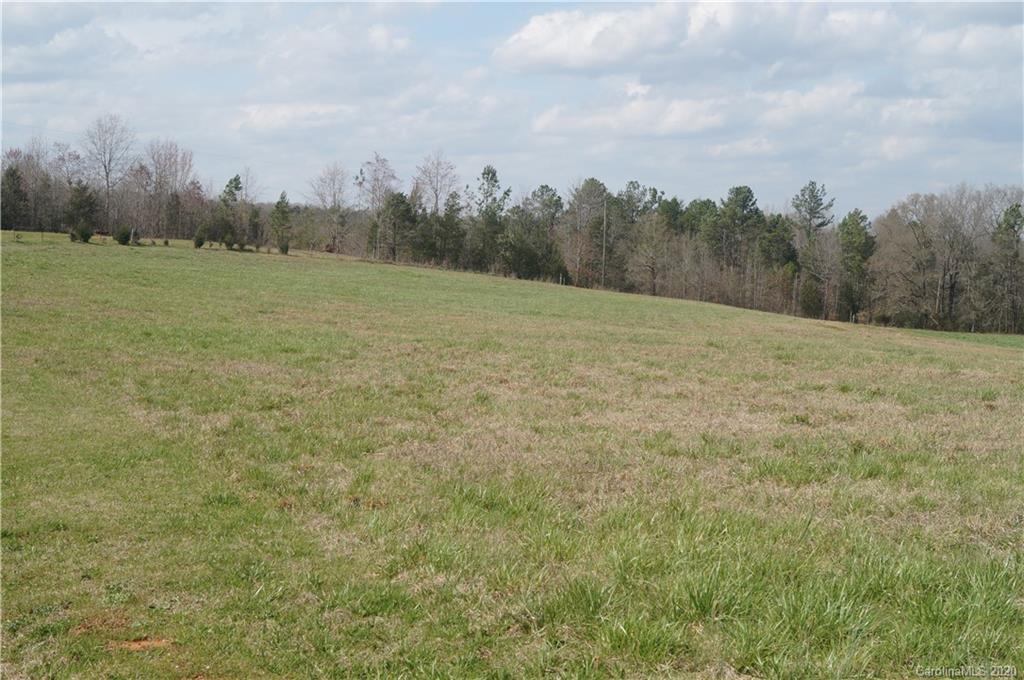 199 State Rd S-44-366, Unit 11&12 Union, SC 29379 - Photo 4 of 28
