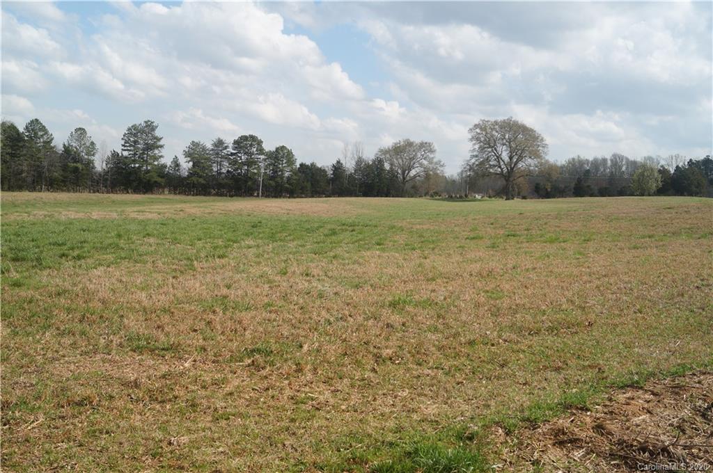 199 State Rd S-44-366, Unit 11&12 Union, SC 29379 - Photo 9 of 28
