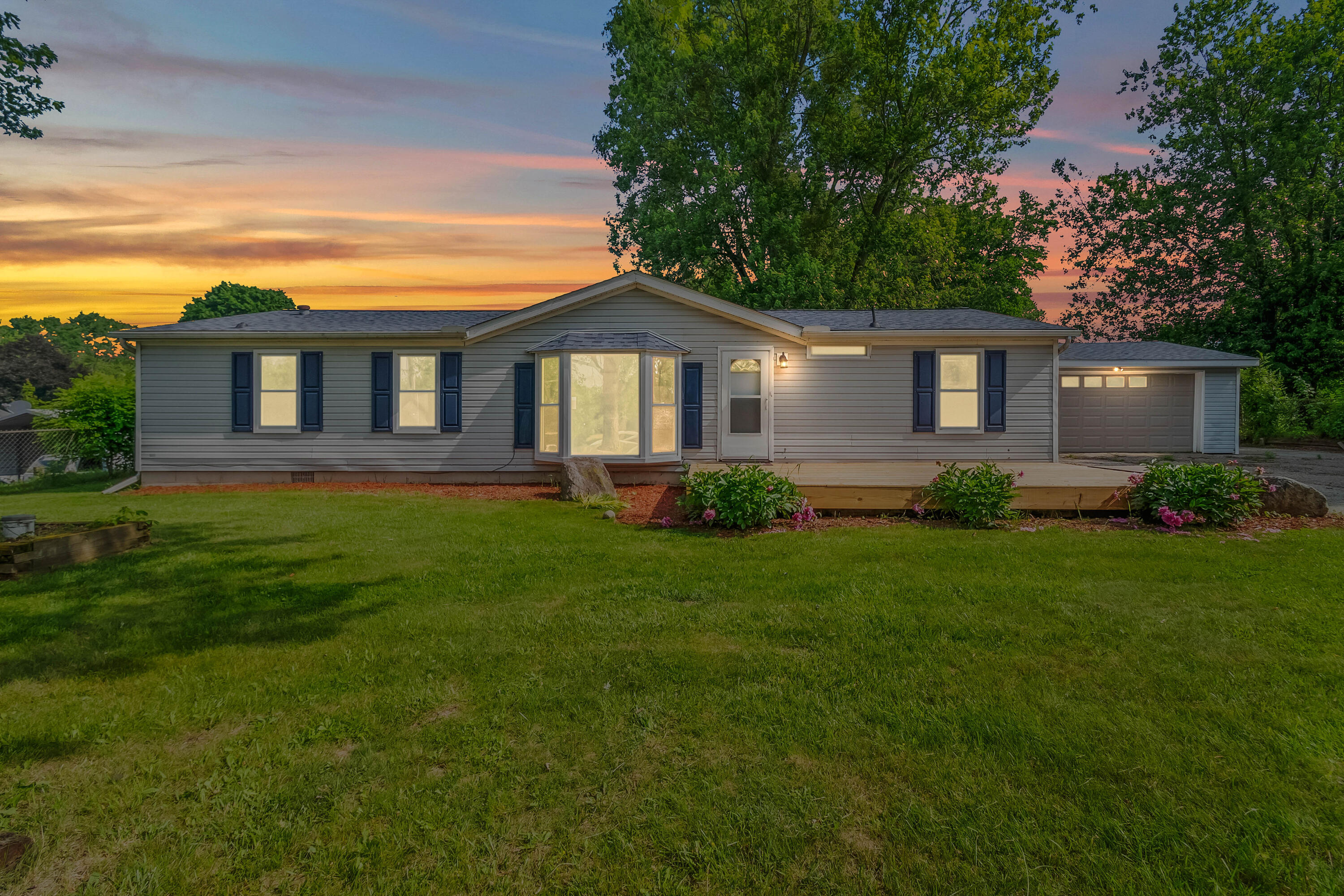 3820 Kaiser Road Tecumseh, MI 49286 - Photo 1 of 34 1