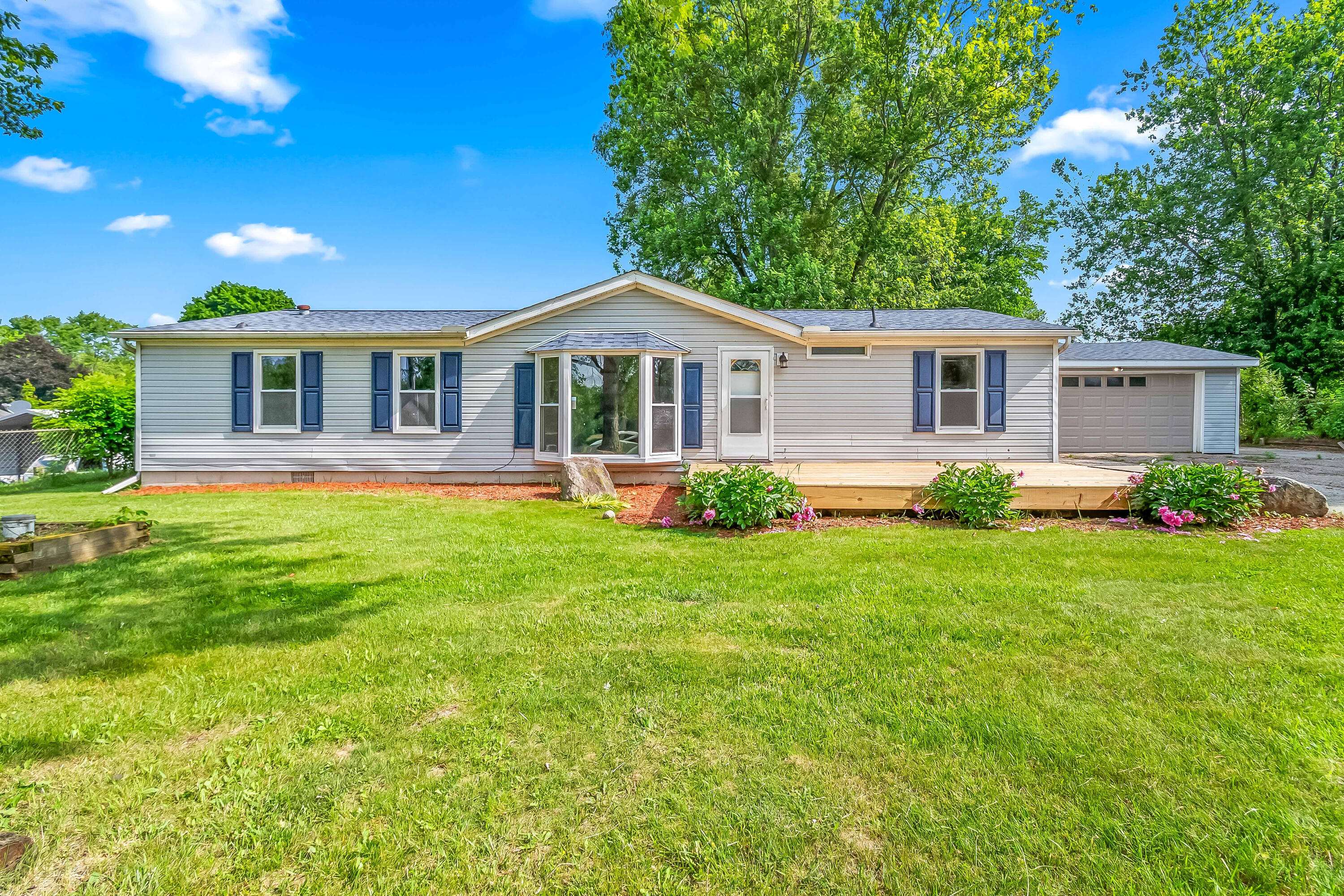 3820 Kaiser Road Tecumseh, MI 49286 - Photo 2 of 34 2