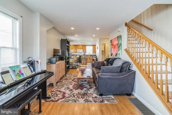 $2,400 | 449 Parker Avenue, Philadelphia, PA 19128