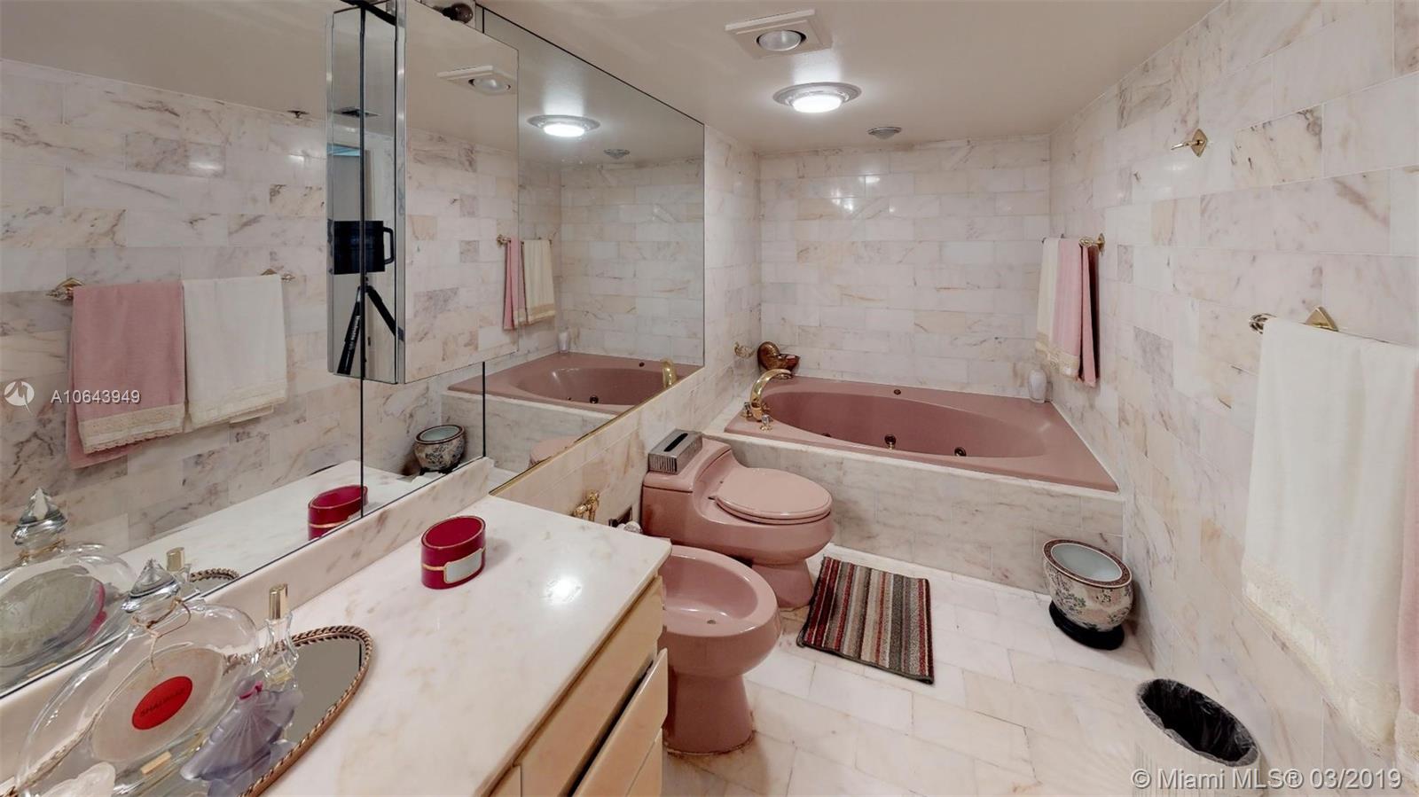 8877 Collins Avenue, Unit PH7 Surfside, FL 33154 - Photo 10 of 18