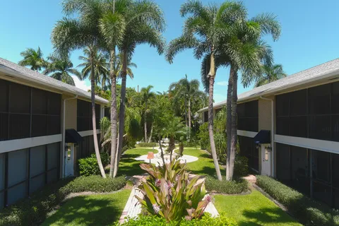 $695,000 | 807 Northeast 1st Street, Unit 6W, Delray Beach, FL 33483