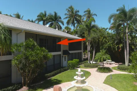 $695,000 | 807 Northeast 1st Street, Unit 6W, Delray Beach, FL 33483