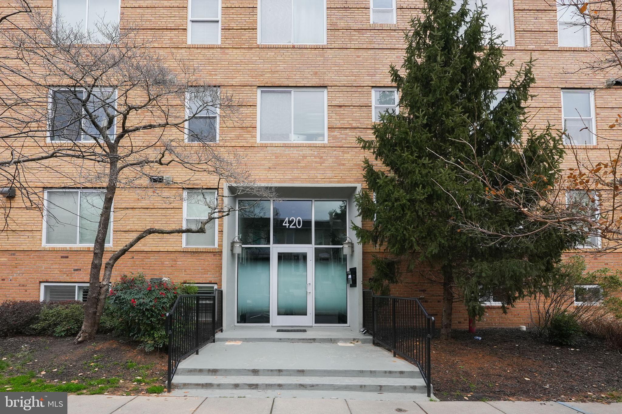 420 16th Street Southeast, Unit 109 Washington, DC 20003 - Photo 21 of 23