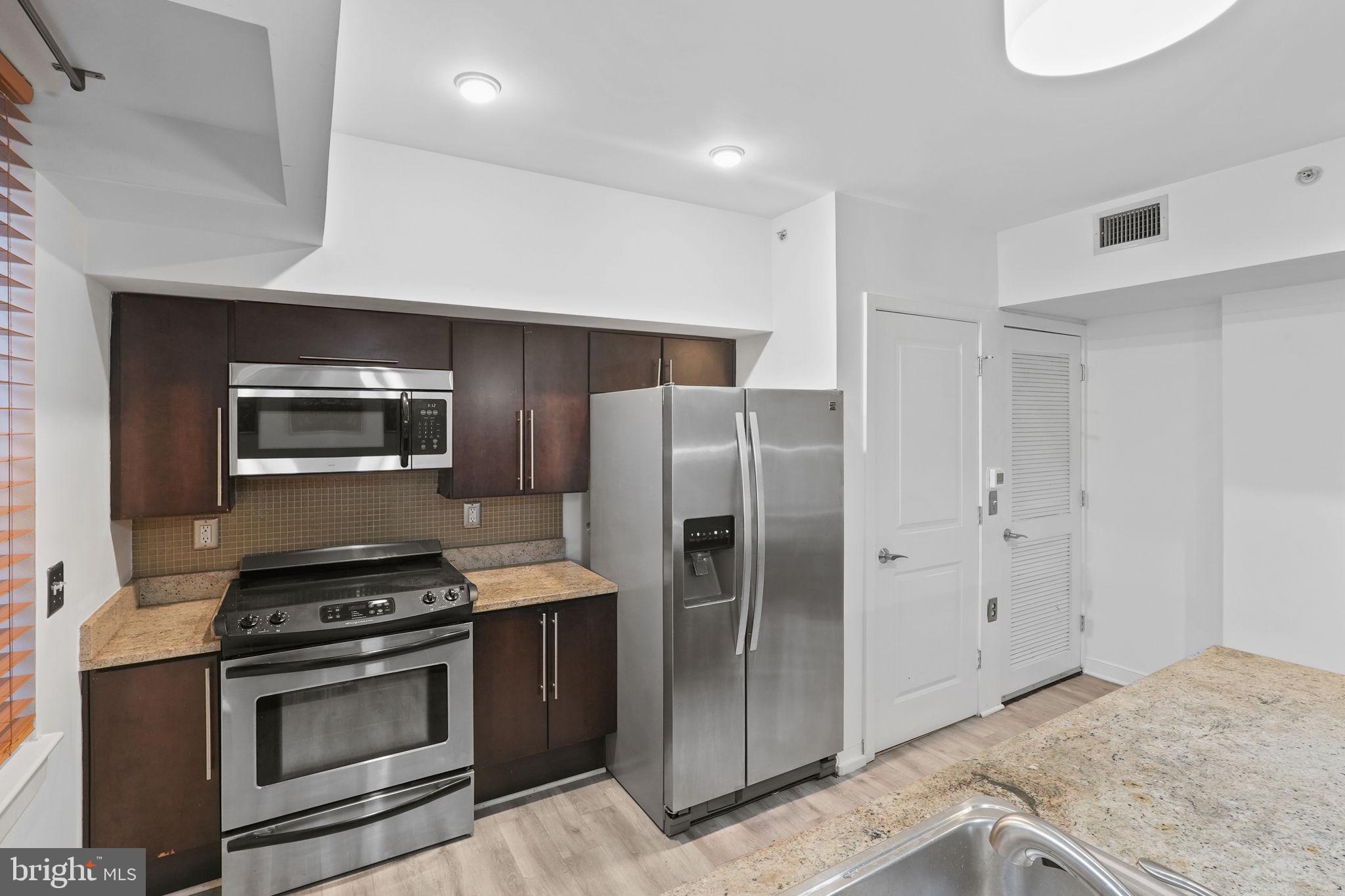 420 16th Street Southeast, Unit 109 Washington, DC 20003 - Photo 8 of 23