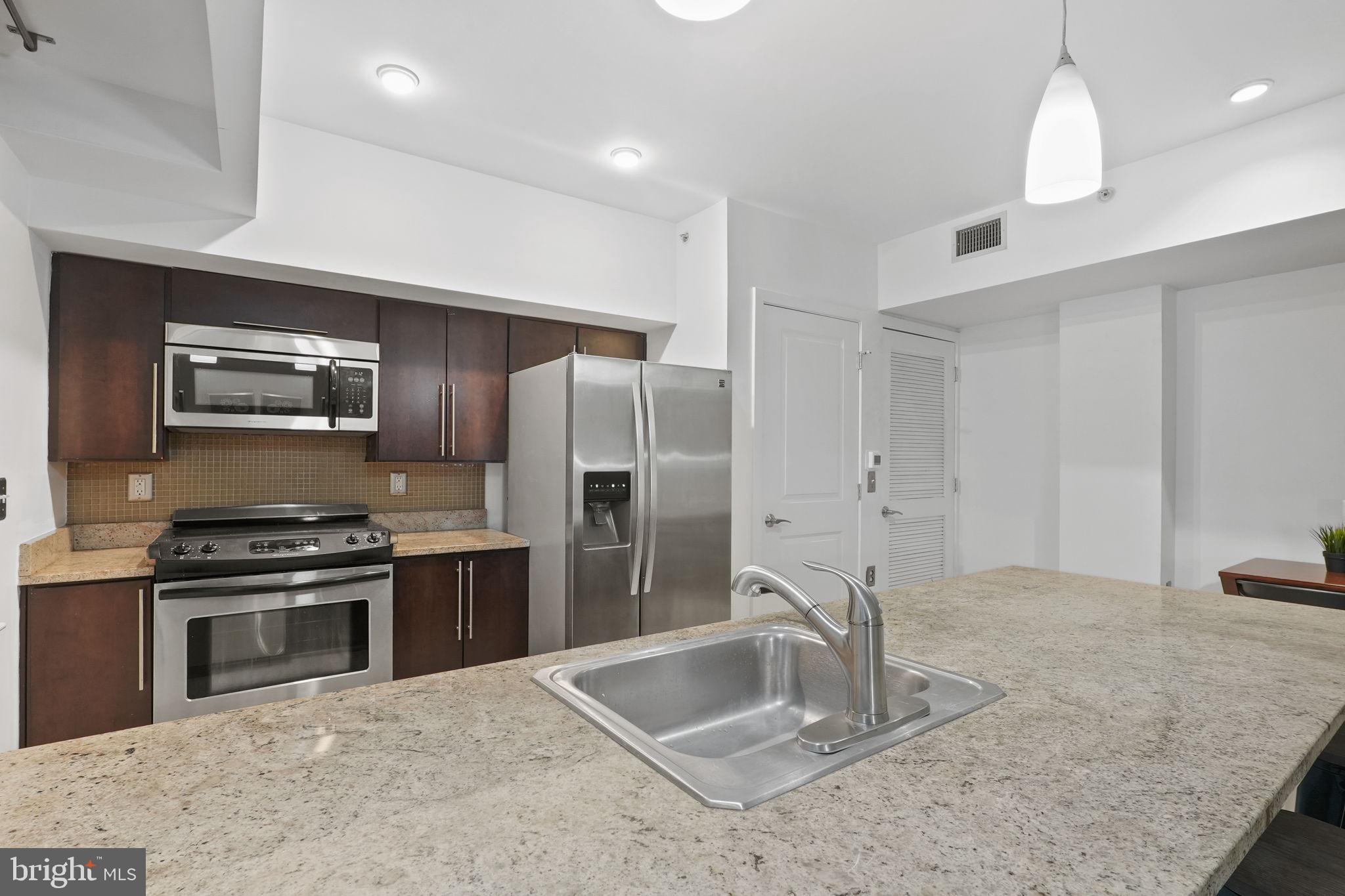 420 16th Street Southeast, Unit 109 Washington, DC 20003 - Photo 9 of 23