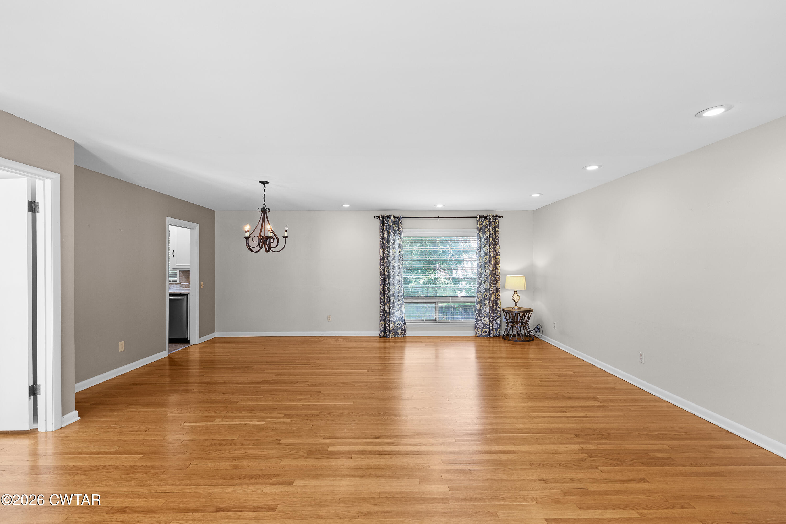 581 Russell Road Jackson, TN 38301 - Photo 5 of 20 EN4A6377