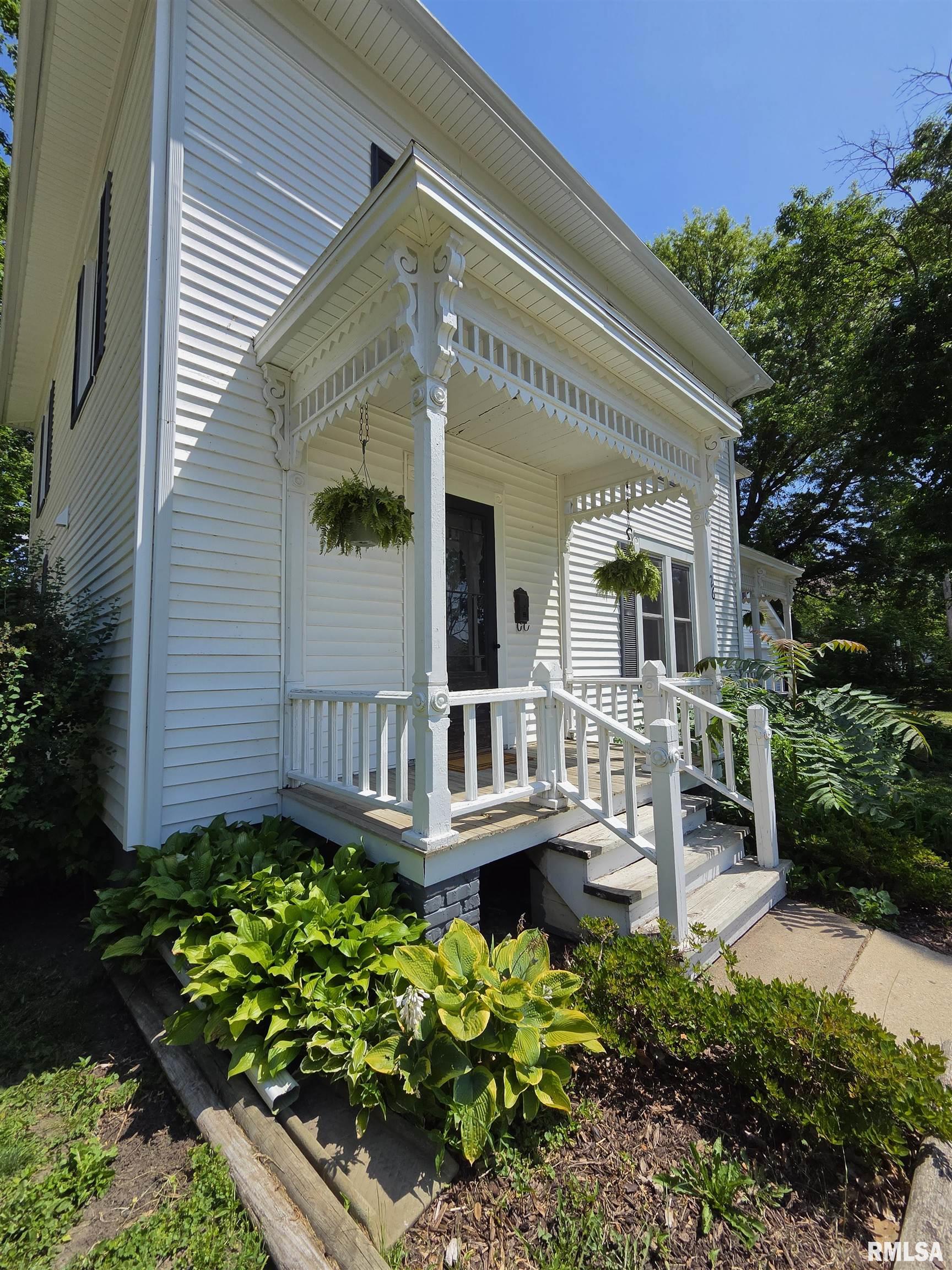 26 Northwest 3rd Street Galva, IL 61434 - Photo 4 of 41