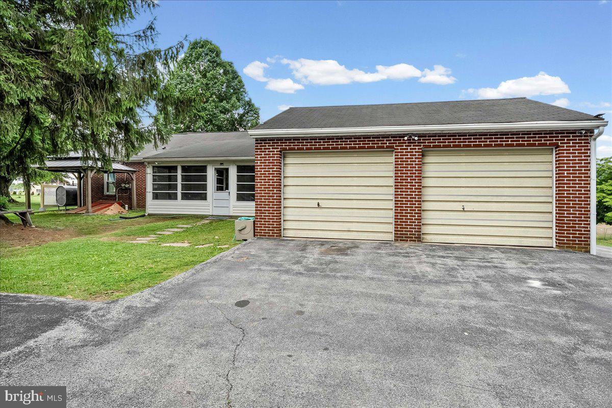 625 Doe Run Road Coatesville, PA 19320 - Photo 18 of 25
