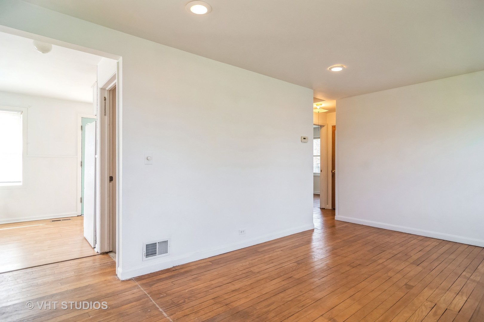 114 North Rohlwing Road Palatine, IL 60074 - Photo 6 of 16 a view of an empty room