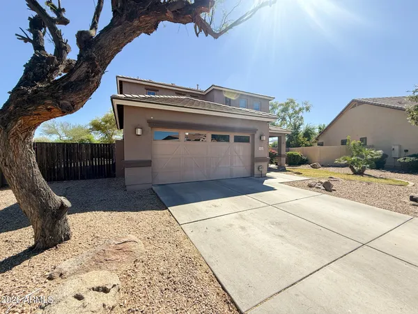 $2,695 | 7707 South 23rd Lane, Phoenix, AZ 85041