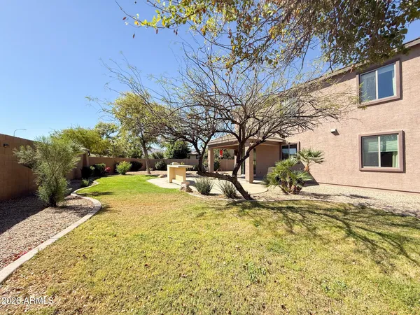 $2,695 | 7707 South 23rd Lane, Phoenix, AZ 85041