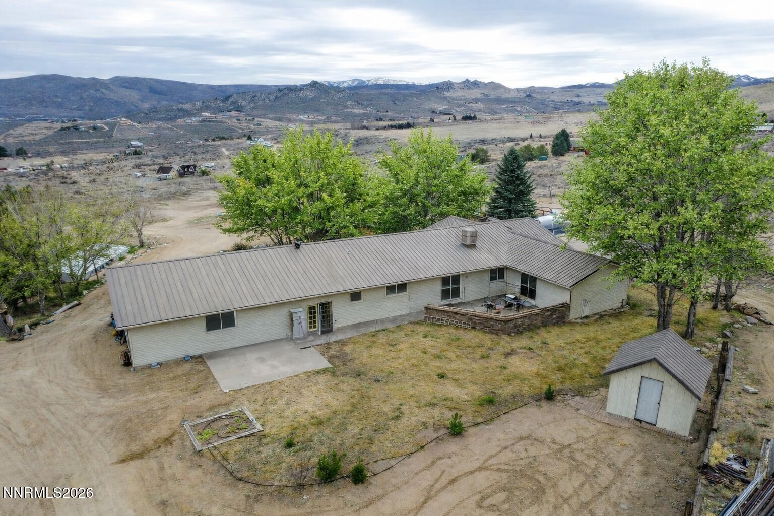 255 Shetland Circle Reno, NV 89508 - Photo 11 of 68 862CE417-4767-4892-A888-6893F3FBDBF4