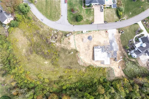 $150,000 | 77 Ridgewood Drive, McDonald, PA 15057
