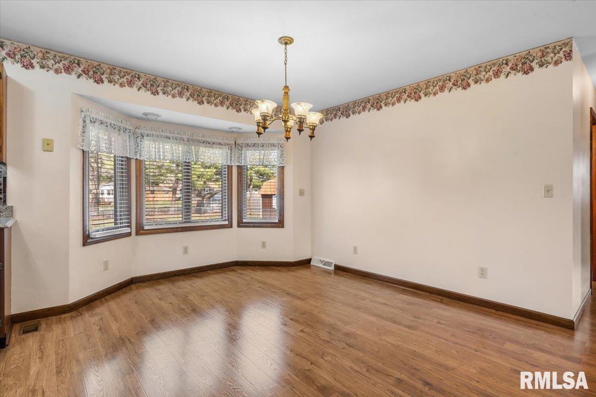 5 Sequoia Court Springfield, IL 62712 - Photo 12 of 42