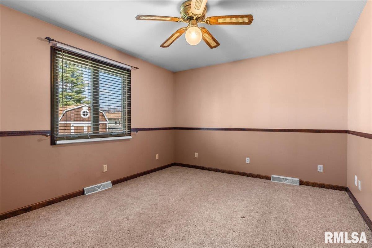 5 Sequoia Court Springfield, IL 62712 - Photo 28 of 42
