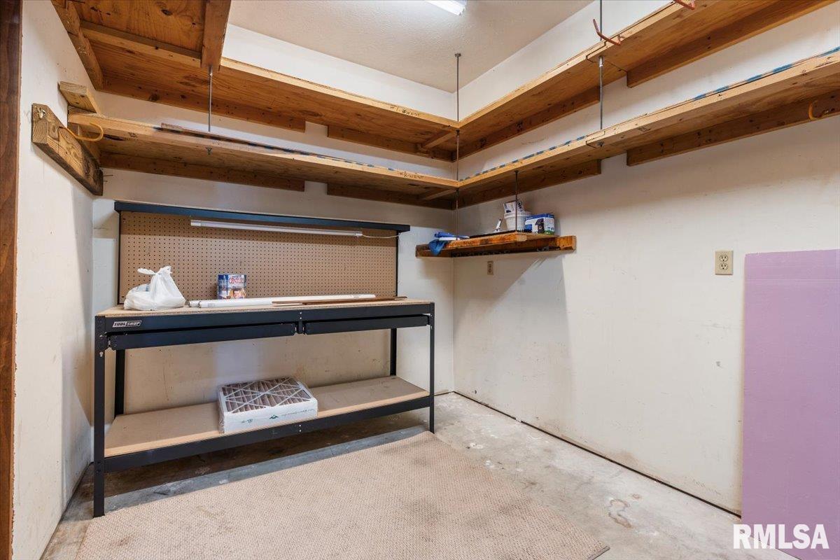 5 Sequoia Court Springfield, IL 62712 - Photo 31 of 42