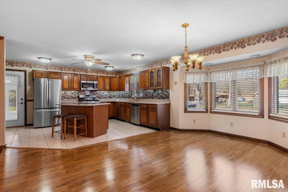 5 Sequoia Court Springfield, IL 62712 - Photo 10 of 42