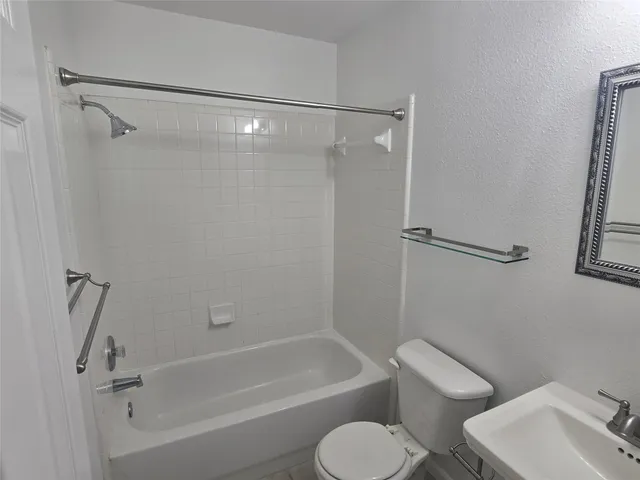 $1,650 | 103 Hummingbird Court, Cedar Creek, TX 78612