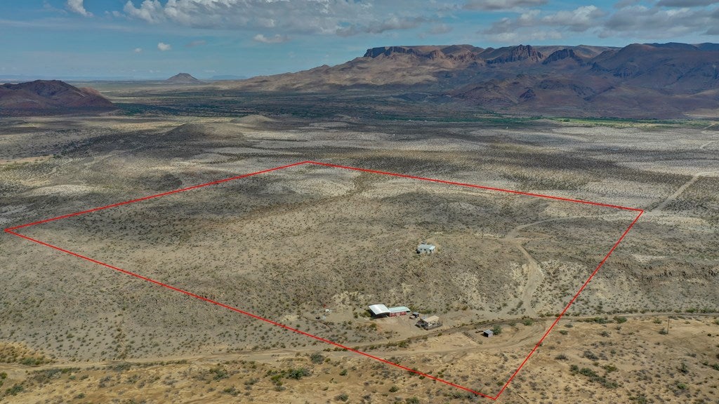 93 Rockin Ranch Road Alpine, TX 79830 - Photo 24 of 31 Gallery Image 24