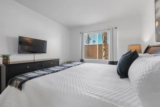 $460,000 | 55378 Laurel Valley, La Quinta, CA 92253