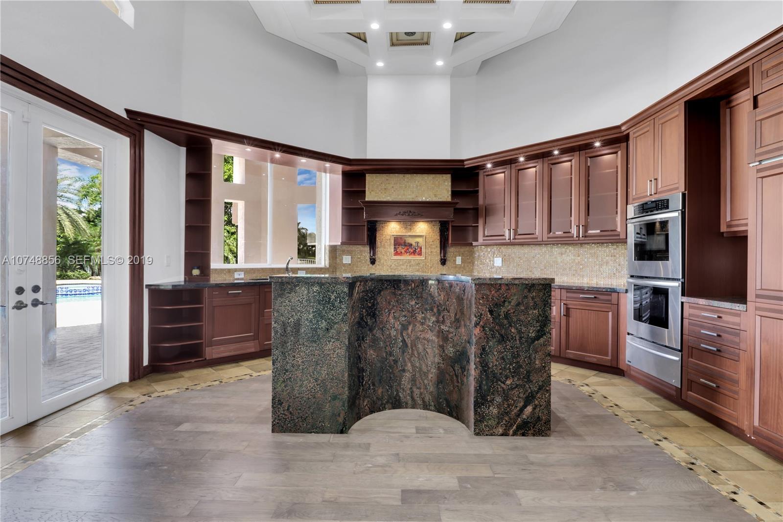 3300 Paddock Road Weston, FL 33331 - Photo 22 of 26