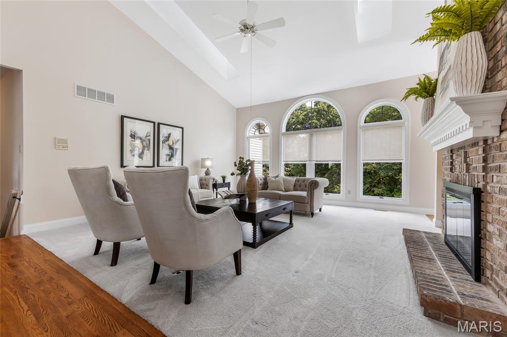 17609 Burnham Court Chesterfield, MO 63005 - Photo 11 of 74