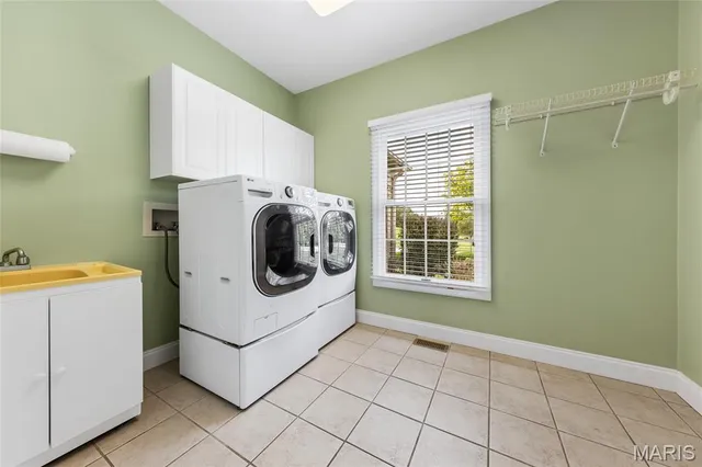 $899,900 | 17609 Burnham Court, Chesterfield, MO 63005