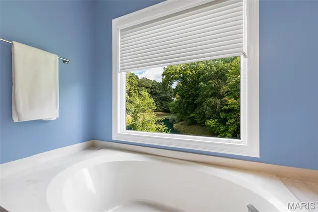 $899,900 | 17609 Burnham Court, Chesterfield, MO 63005