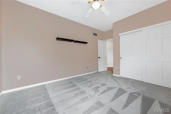 $885,000 | 17609 Burnham Court, Chesterfield, MO 63005