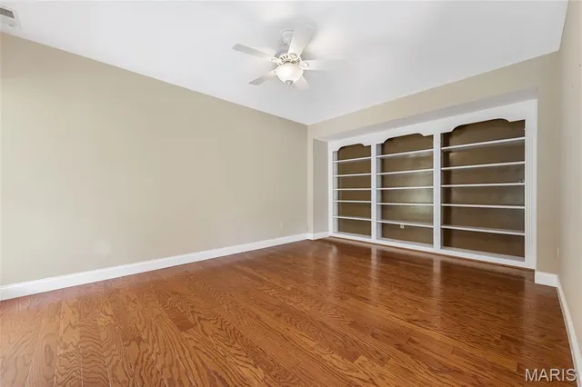 $899,900 | 17609 Burnham Court, Chesterfield, MO 63005