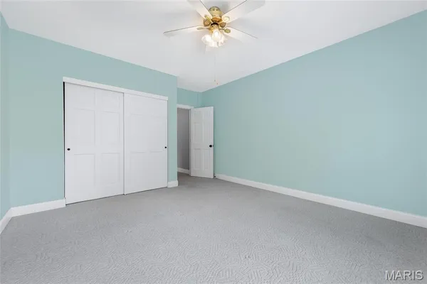 $885,000 | 17609 Burnham Court, Chesterfield, MO 63005