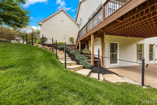 $885,000 | 17609 Burnham Court, Chesterfield, MO 63005