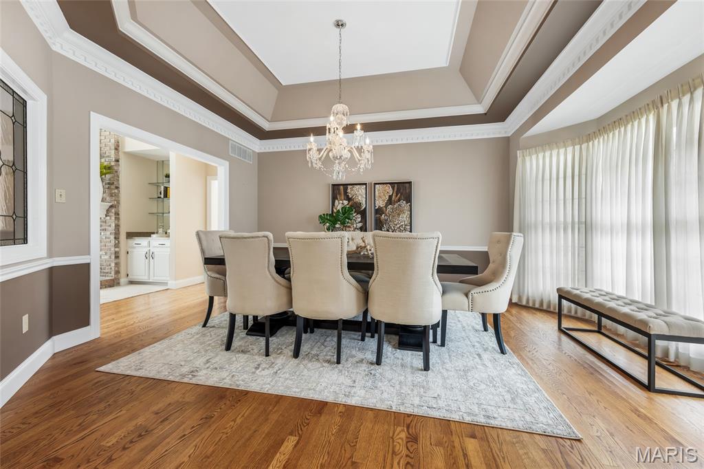 17609 Burnham Court Chesterfield, MO 63005 - Photo 7 of 74