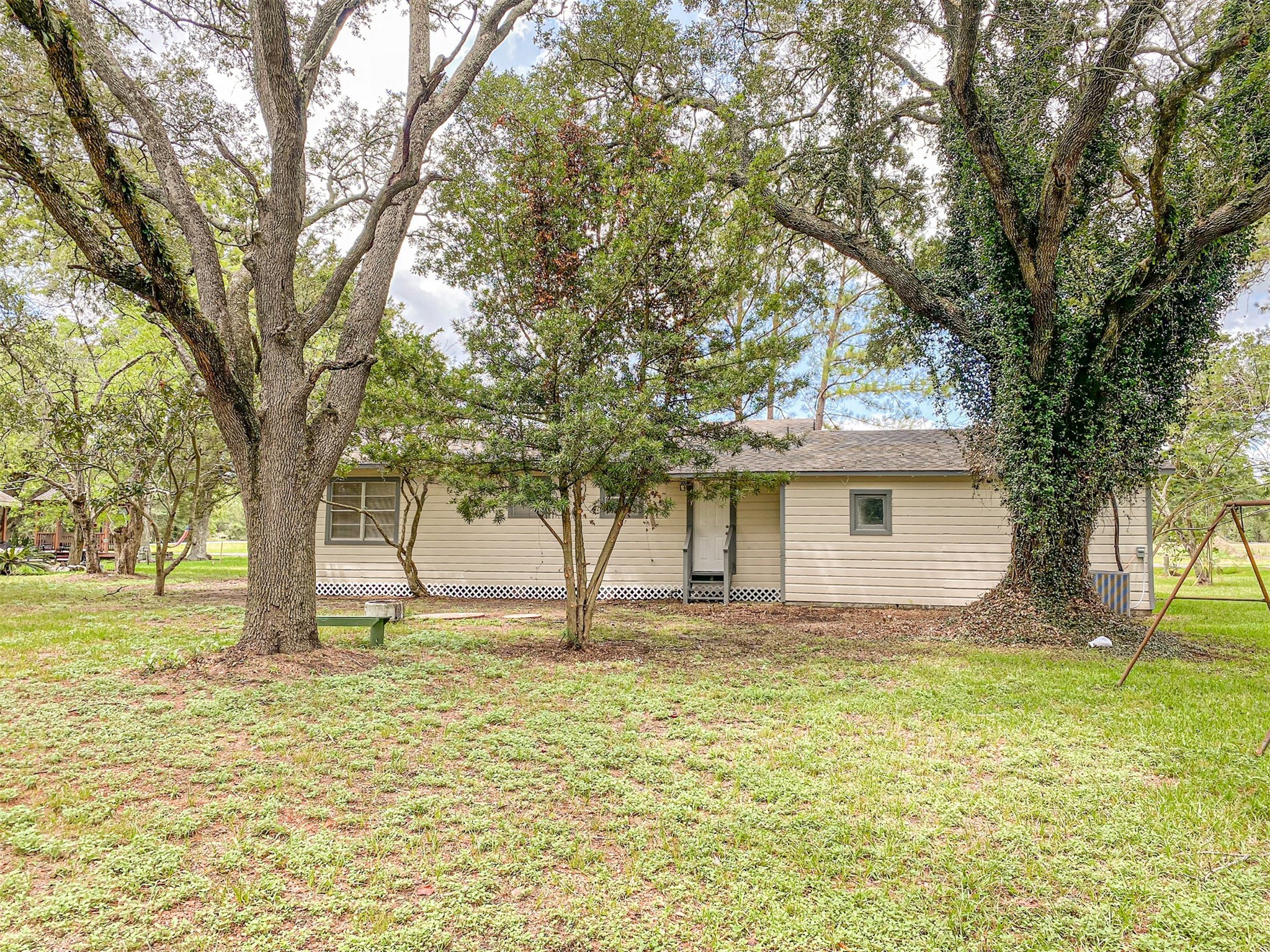 3815 Commerce Street Damon, TX 77430 - Photo 8 of 16