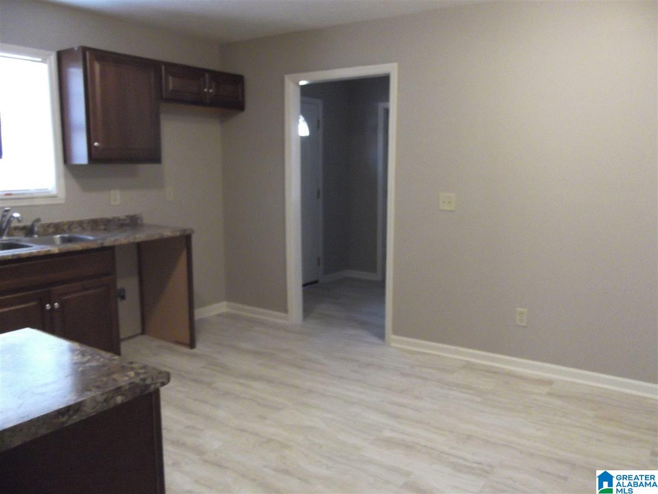901 24th Street Southwest Birmingham, AL 35211 - Photo 6 of 28