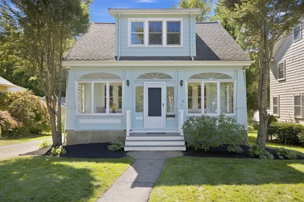 $1,150,000 | 18 Middle Street, Lexington, MA 02421