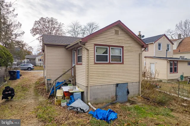 $120,000 | 75 Hickory Avenue, Mantua, NJ 08051