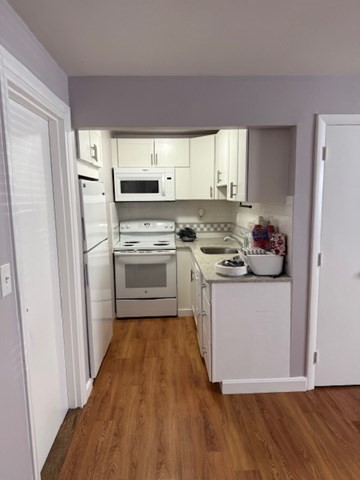 27 Arlington Road, Unit 2 Woburn, MA 01801 - Photo 10 of 23 Gallery Image 10