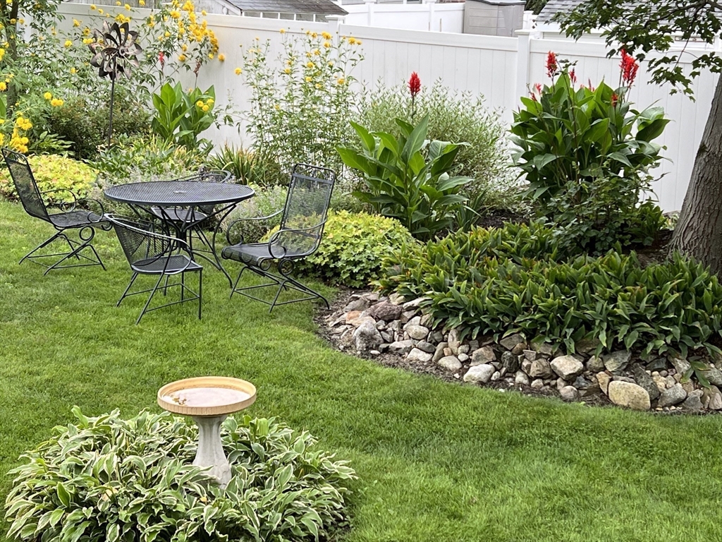 105 Whitney Road Medford, MA 02155 - Photo 39 of 41 Gallery Image 39
