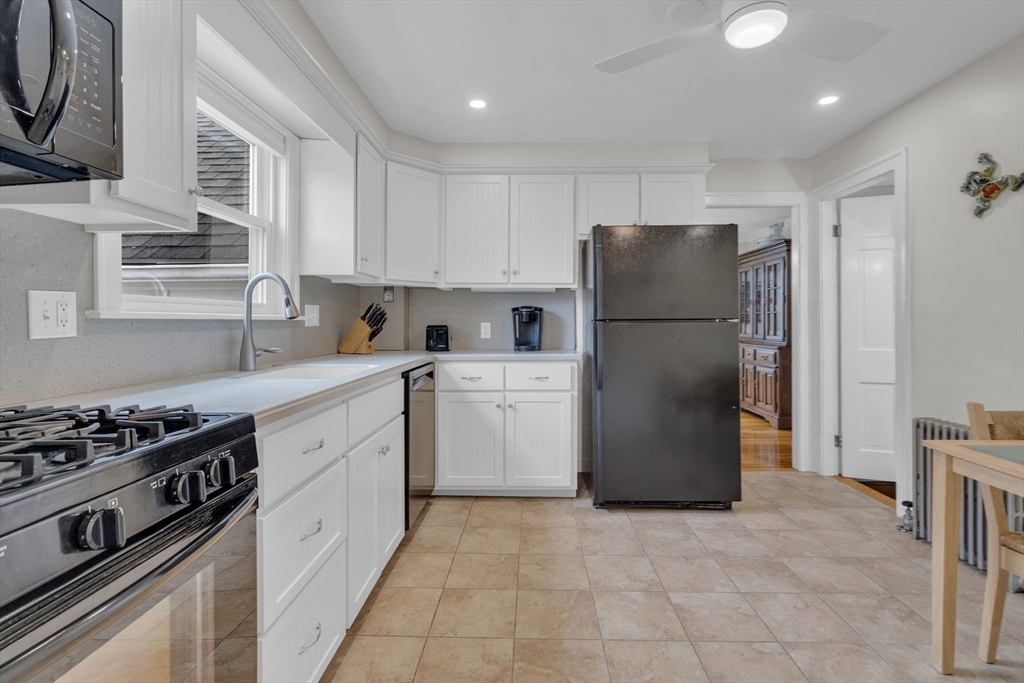 105 Whitney Road Medford, MA 02155 - Photo 10 of 41 Gallery Image 10