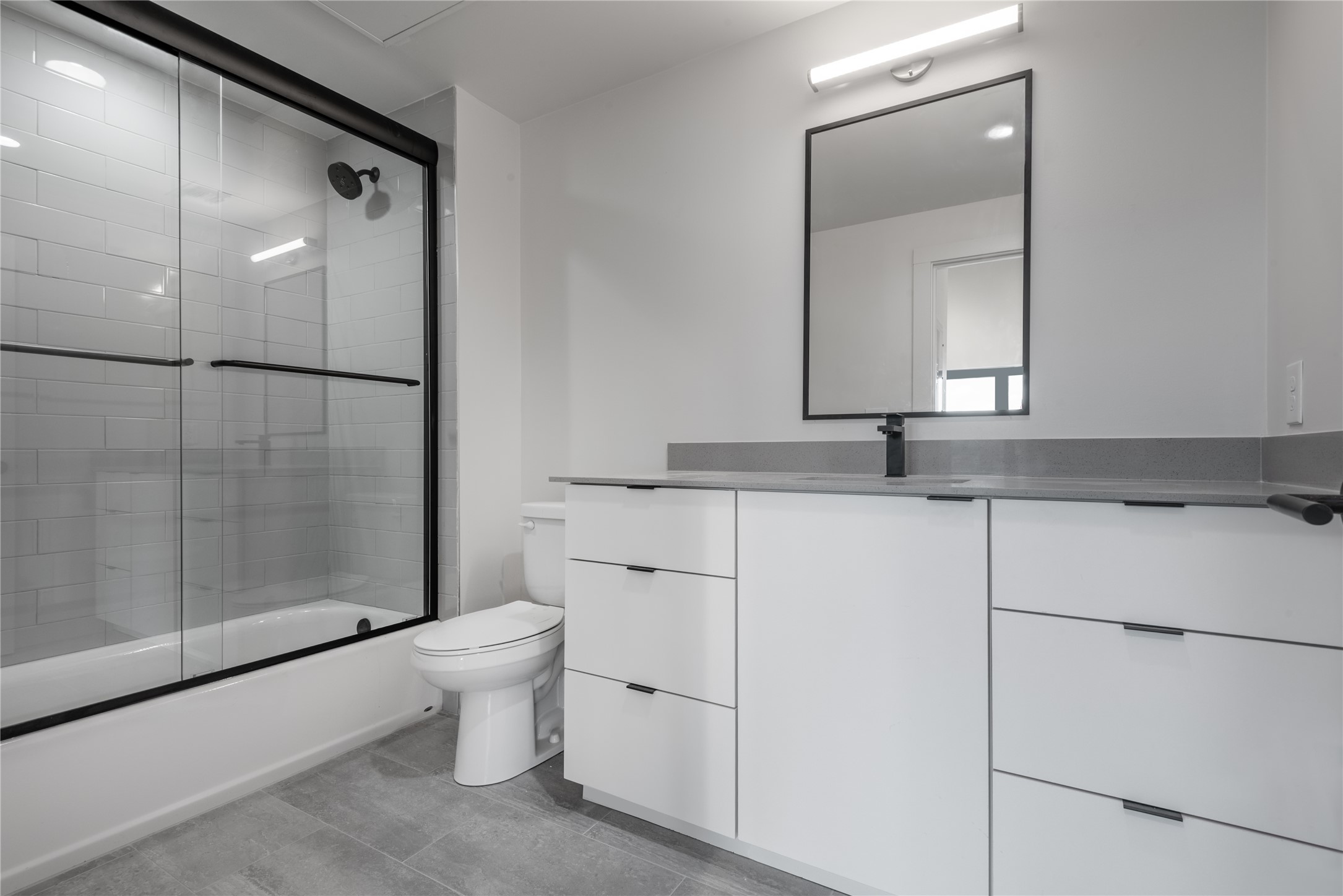 3515 Webberville Road, Unit CANOPY Austin, TX 78702 - Photo 8 of 20 Primary Bath