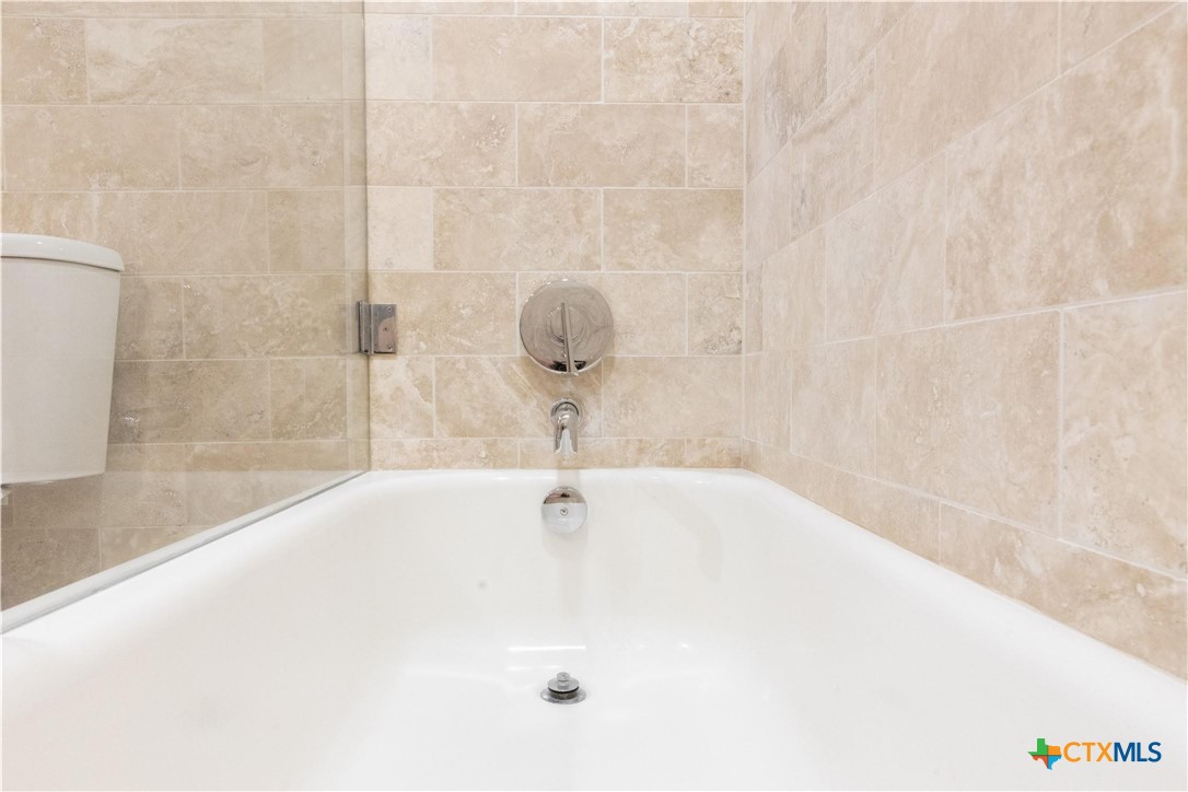 1600 Barton Springs Road, Unit 5610 Austin, TX 78704 - Photo 13 of 23