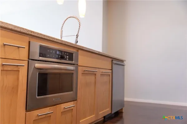 $449,500 | 1600 Barton Springs Road, Unit 5610, Austin, TX 78704