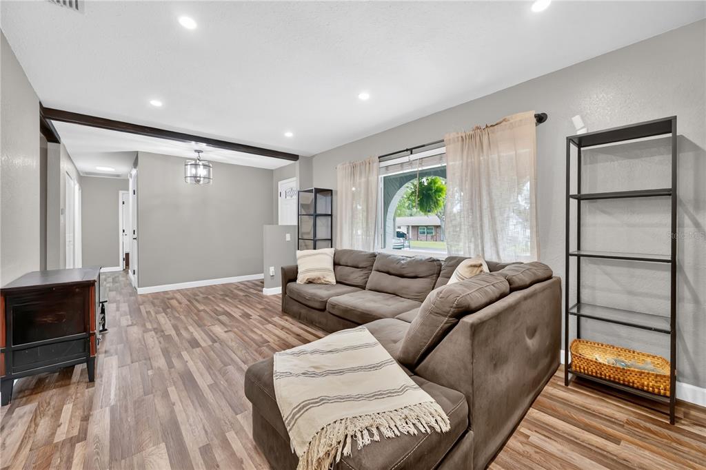 4556 South Remington Road Lakeland, FL 33813 - Photo 5 of 33