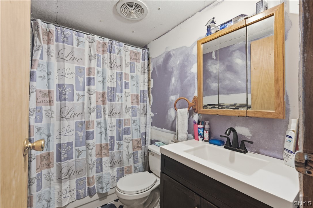 9797 James Road Remsen, NY 13438 - Photo 27 of 37 Main bathroom