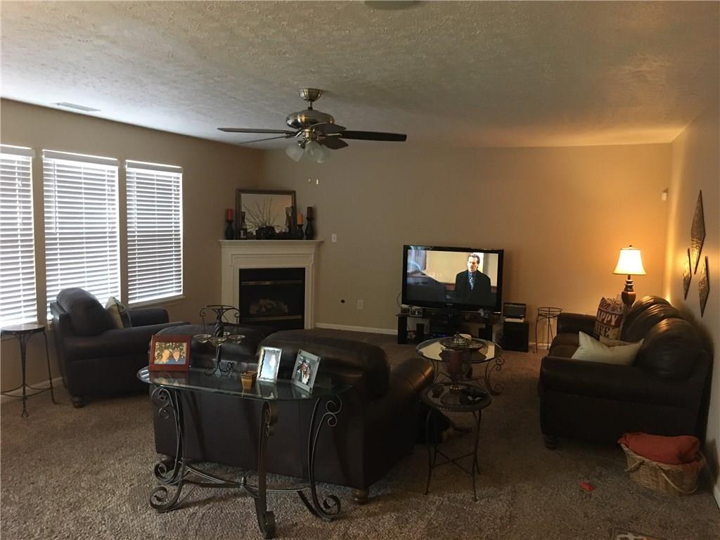 11664 Seville Road Fishers, IN 46037 - Photo 3 of 21 Gallery Image 3